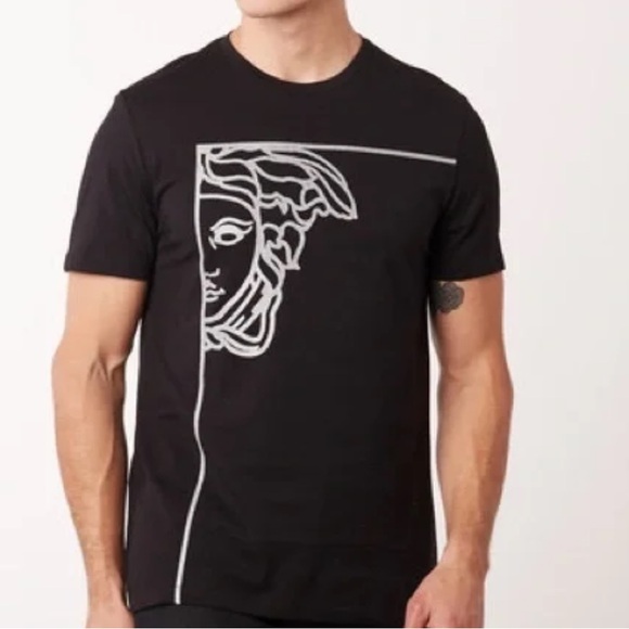 Versace Other - Versace tee